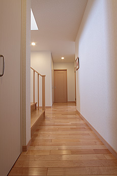 カエデ（メープル）床暖房対応 無垢フローリング　施工写真