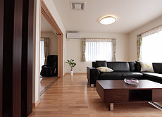 カエデ（メープル）床暖房対応 無垢フローリング　施工写真