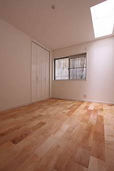 カエデ（メープル）無垢フローリング　施工写真