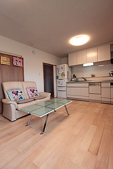 カエデ（メープル）無垢フローリング　施工写真