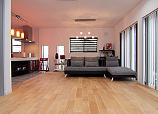 カエデ（メープル）無垢フローリング　施工写真