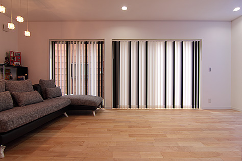 カエデ（メープル）無垢フローリング　施工写真