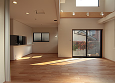 板屋楓（かえで／ハードメープル） 無垢フローリング 施工写真