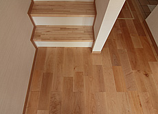 カエデ（メープル）無垢フローリング　施工写真