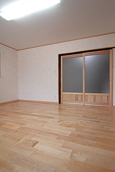 カエデ（メープル）無垢フローリング　施工写真