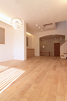 国産　板屋楓（イタヤ カエデ）無垢フローリング　施工写真