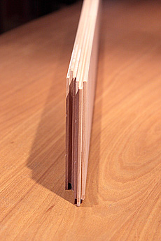 写真：楓（かえで）無垢フローリング　厚さ10mmタイプ