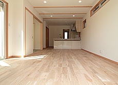 楢（なら／オーク） 無垢フローリング　施工写真