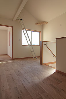 楢（なら／オーク） 無垢フローリング　施工写真