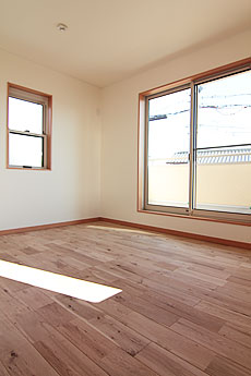 楢（なら／オーク） 無垢フローリング　施工写真