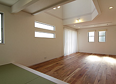 楢（なら／オーク） 無垢フローリング　施工写真