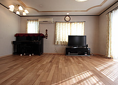 楢（なら／オーク） 無垢フローリング　施工写真