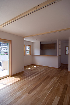 楢（なら／オーク） 無垢フローリング　施工写真