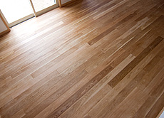 楢（なら／オーク） 無垢フローリング　施工写真