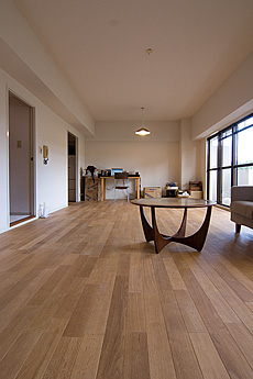 楢（なら／オーク） 無垢フローリング　施工写真