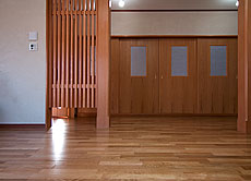 楢（なら／オーク） 床暖房対応　無垢フローリング　施工写真