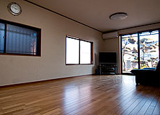 楢（なら／オーク） 床暖房対応　無垢フローリング　施工写真