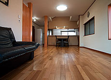 楢（なら／オーク） 床暖房対応　無垢フローリング　施工写真