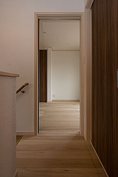 楢（なら／オーク） 無垢フローリング　施工写真