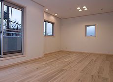 楢（なら／オーク） 無垢フローリング　施工写真