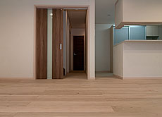 楢（なら／オーク） 無垢フローリング　施工写真