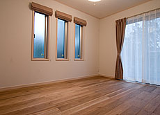 楢（なら／オーク） 無垢フローリング　施工写真