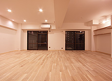 国産（産地：北東北）　楢（なら/オーク） 無垢フローリング　施工写真