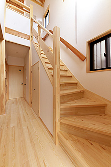 パイン　無垢フローリング　施工写真