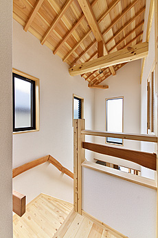 パイン　無垢フローリング　施工写真