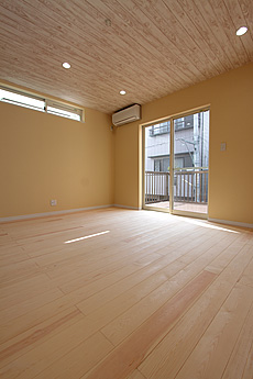 パイン　無垢フローリング　施工写真