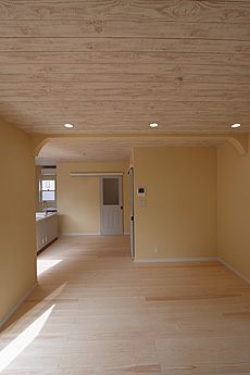 パイン　無垢フローリング　施工写真