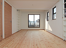 パイン 無垢フローリング 施工写真