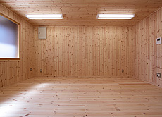 パイン　無垢フローリング & 無垢羽目板　施工写真