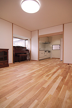 山桜（本桜）　無垢フローリング　施工写真