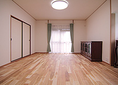 山桜（本桜）　無垢フローリング　施工写真