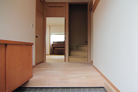 山桜（本桜）　無垢フローリング　施工写真