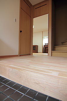 山桜（本桜）　無垢フローリング　施工写真