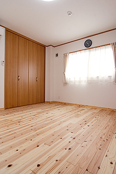 杉（すぎ）無垢フローリング　施工写真