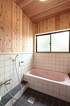 杉（すぎ）無垢フローリング　施工写真