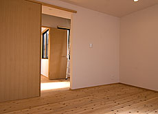 杉（すぎ）無垢フローリング　施工写真