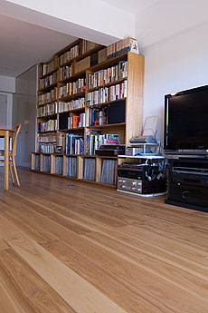 タモ（アッシュ）無垢フローリング　施工写真