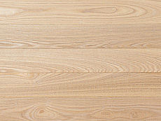 写真：タモ（アッシュ）　幅広フローリング（無塗装・一枚物　節なし）