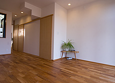 ミャンマー・チーク　無垢フローリング　施工写真