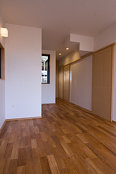 ミャンマー・チーク　無垢フローリング　施工写真