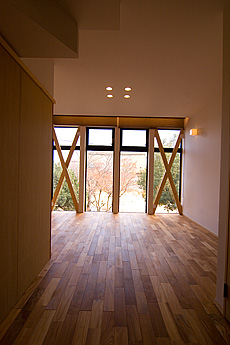 ミャンマー・チーク　無垢フローリング　施工写真