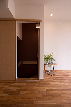 ミャンマー・チーク　無垢フローリング　施工写真