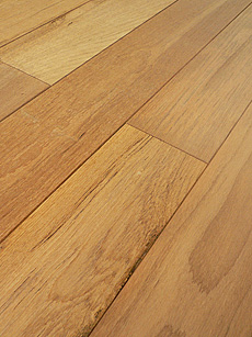 写真：ミャンマー・チーク　無垢フローリング