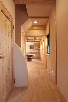 鬼くるみ（ウォールナット） 無垢フローリング　施工写真