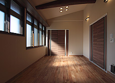 鬼くるみ（ウォールナット） 無垢フローリング 施工写真