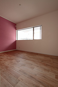 鬼くるみ（ウォールナット） 無垢フローリング　施工写真